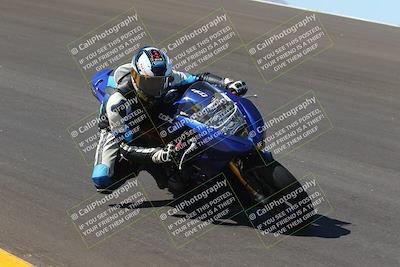 media/Oct-08-2022-SoCal Trackdays (Sat) [[1fc3beec89]]/Bowl (1030am)/